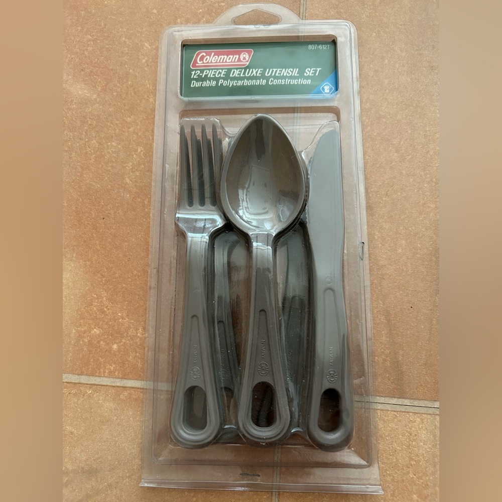 Coleman 12-Piece Durable Polycarbonate Outdoor Camping Eating Utensil Set